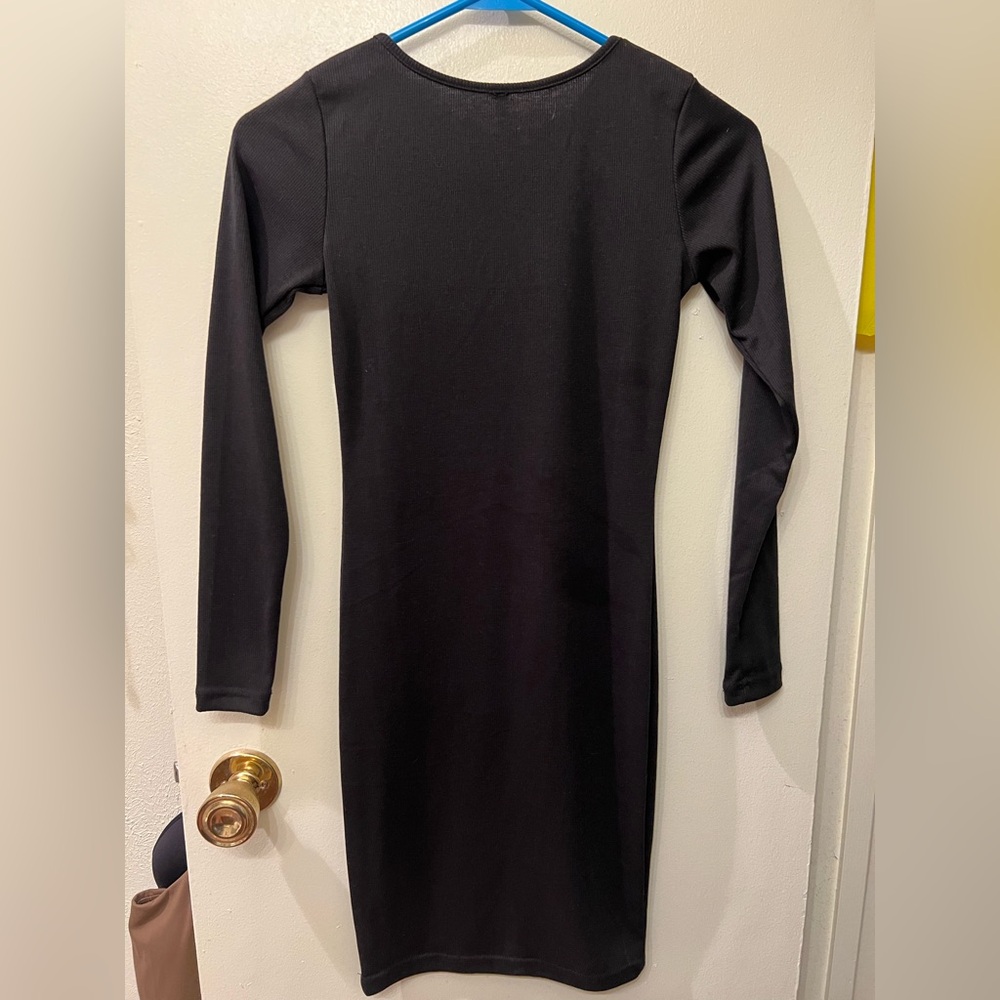 Elegant Black Long Sleeve Dress